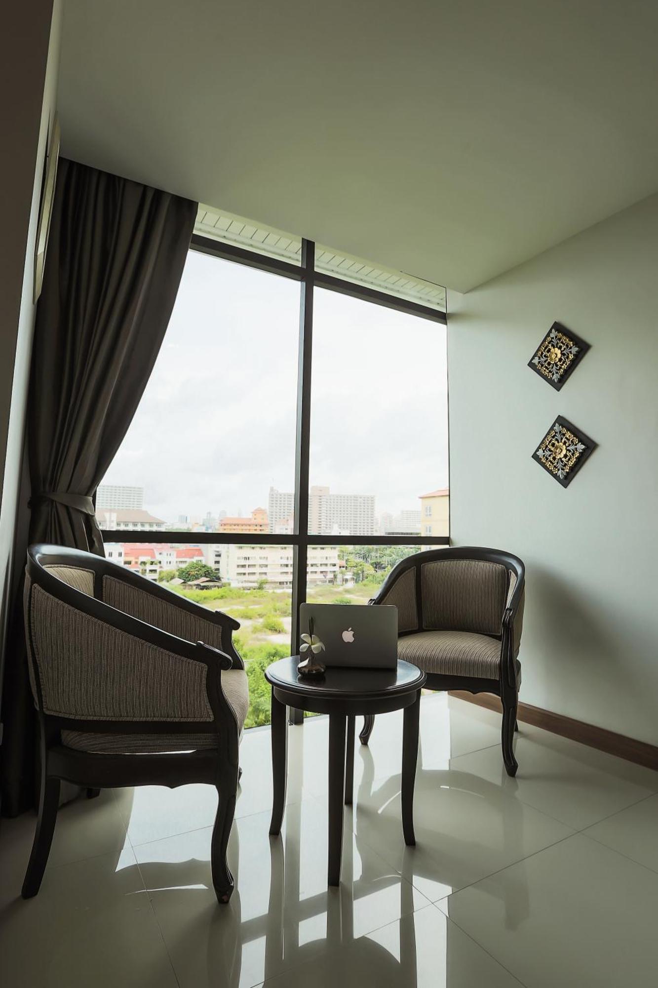 Fifth Pattaya Jomtien By Shiwalai Int Hotel Стая снимка A room at the hotel